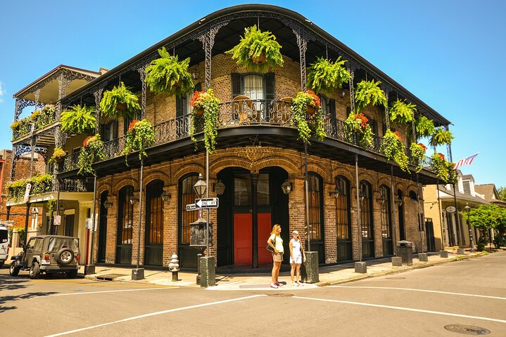 Vibrant Vistas: Upper French Quarter Walking Tour - Photo 1 of 6